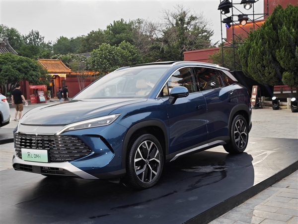 比亞迪最強混動殺瘋！宋L DM-i上市僅一周 銷量破萬